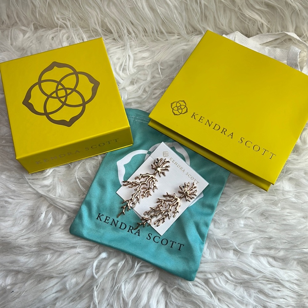 Kendra Scott Rose Gold Aviana Earings